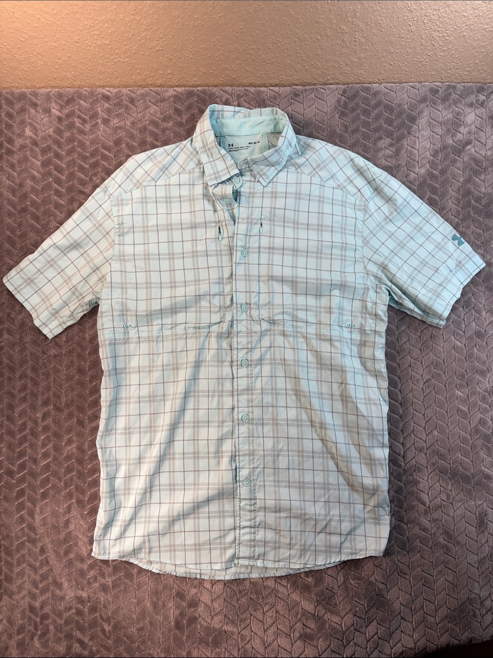 EUC Under Armour Men’s SS Plaid Button-Down Shirt - Light Blue, White, Tan Med.